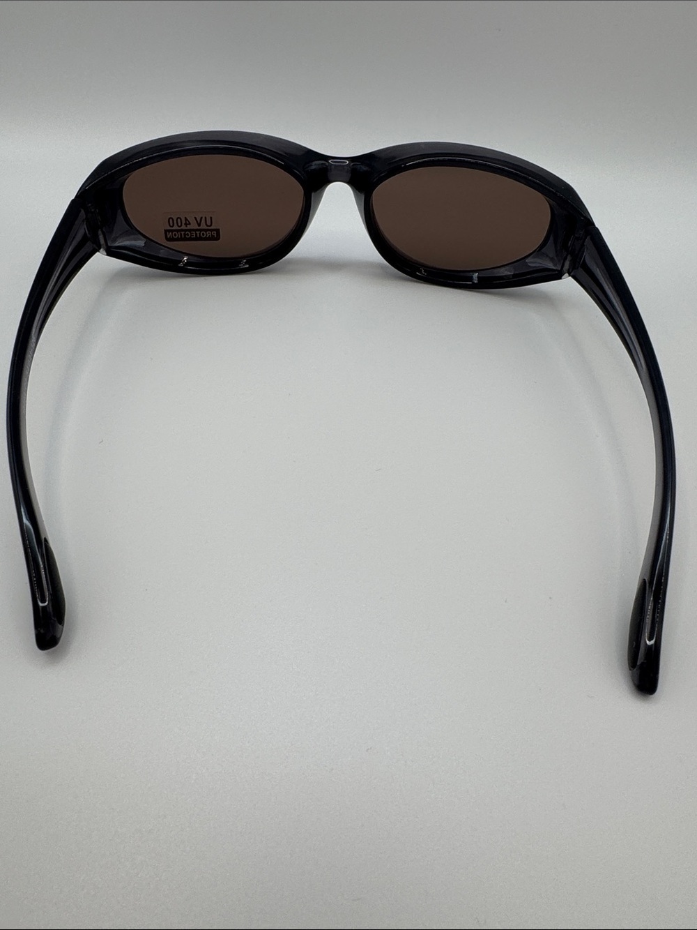 Women's Black Oval Sunglasses with Brown Lenses - UV400 Protection - Picture 4 of 8